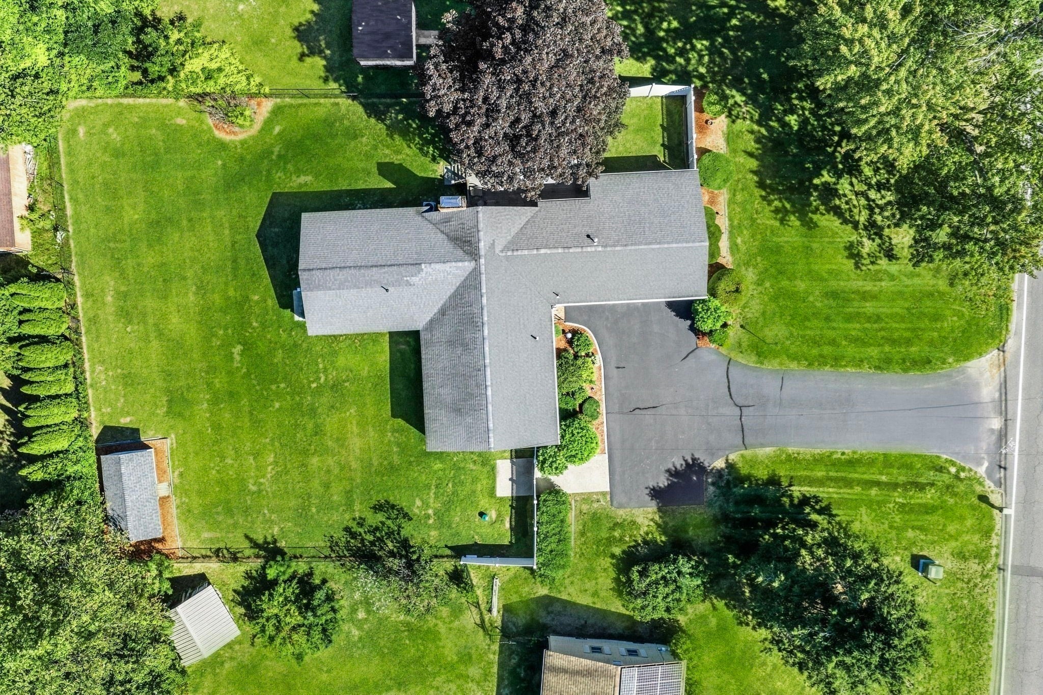207 Loudville Road, Easthampton, MA Photo #41
