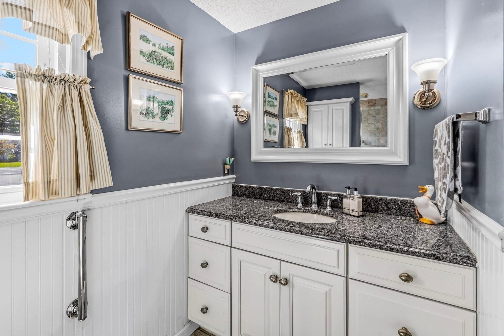 207 Loudville Road, Easthampton, MA Photo #33