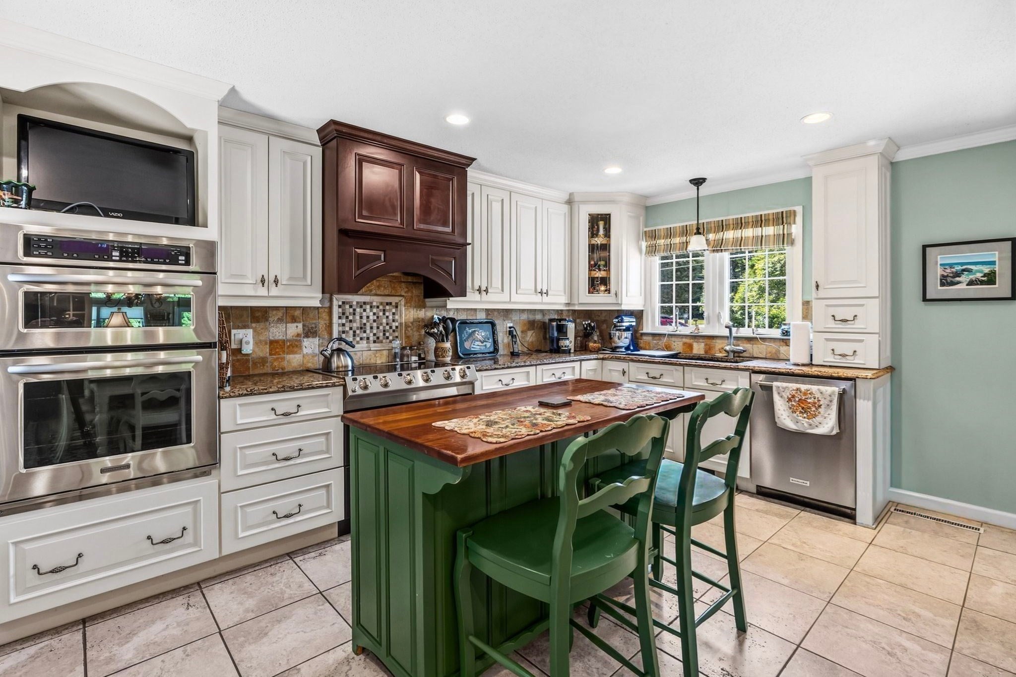 207 Loudville Road, Easthampton, MA Photo #12