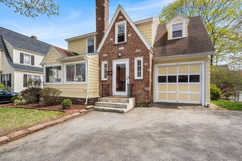 47 Monroe Ave Worcester MA 01602