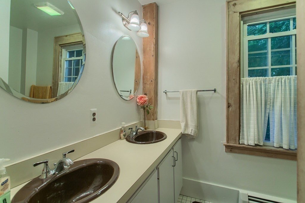 13 W Main St, Groton, MA, 13 W Main St, Groton, MA Photo #14