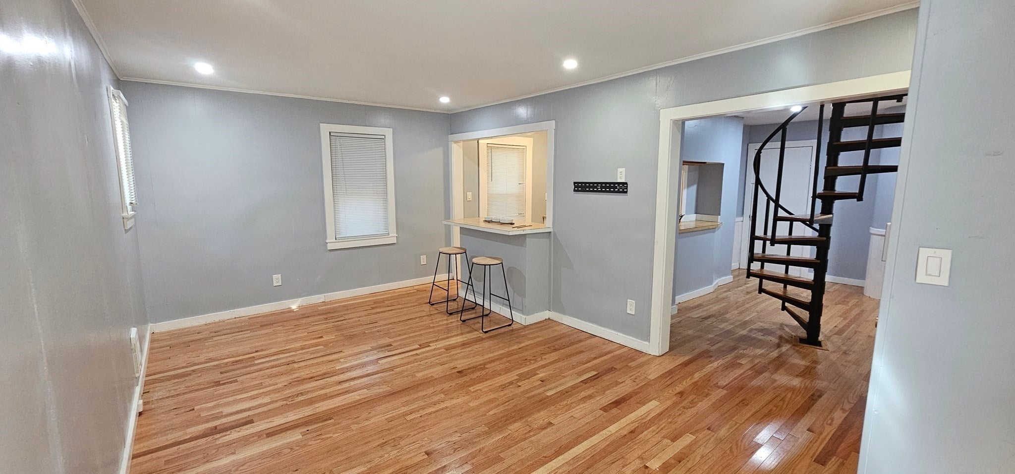 106 Walnut St 2