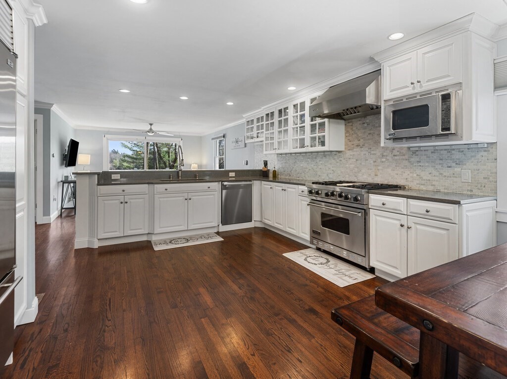 7 Reservoir Heights Rd