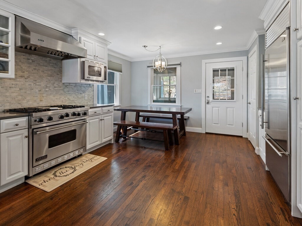 7 Reservoir Heights Rd