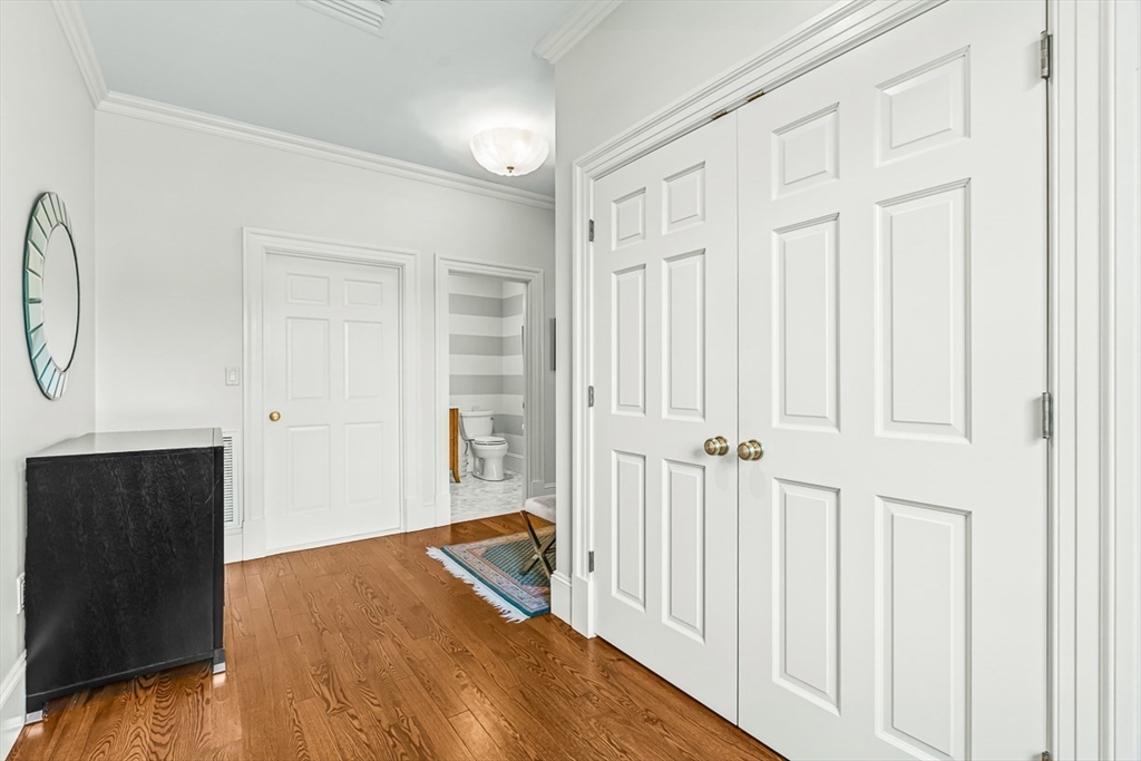 23 Elmwood Ave C