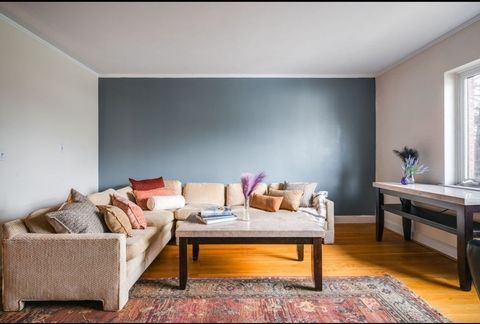 548 Centre Street 5 Newton MA 02458