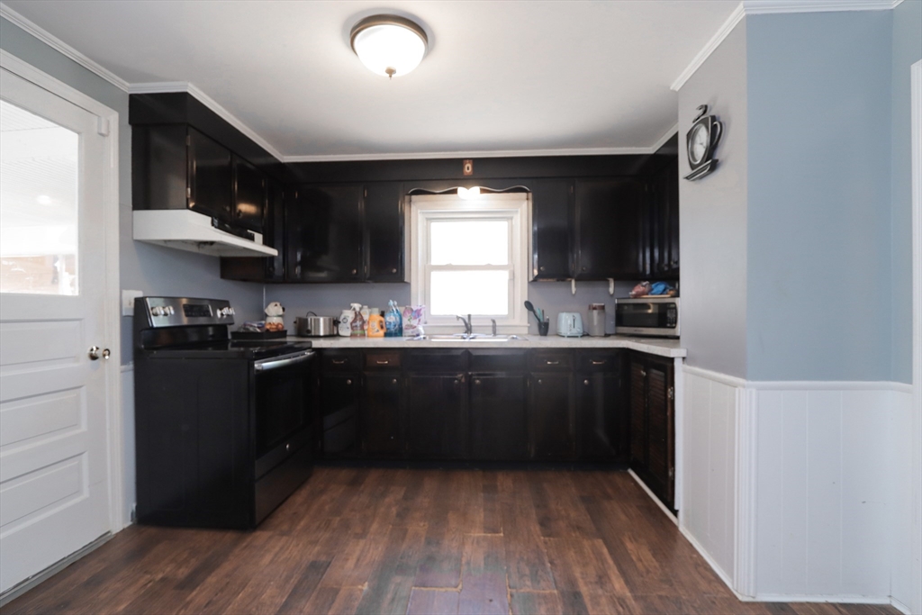 94 Witheridge St