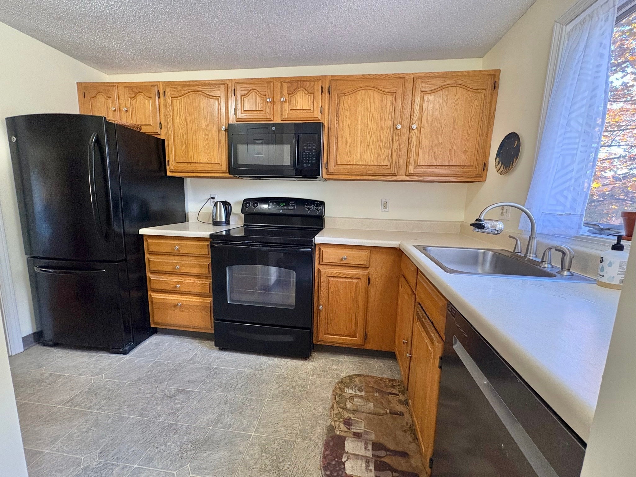575 Bridge Rd #13-2, Northampton, MA, 575 Bridge Rd #13-2, Northampton, MA Photo #6