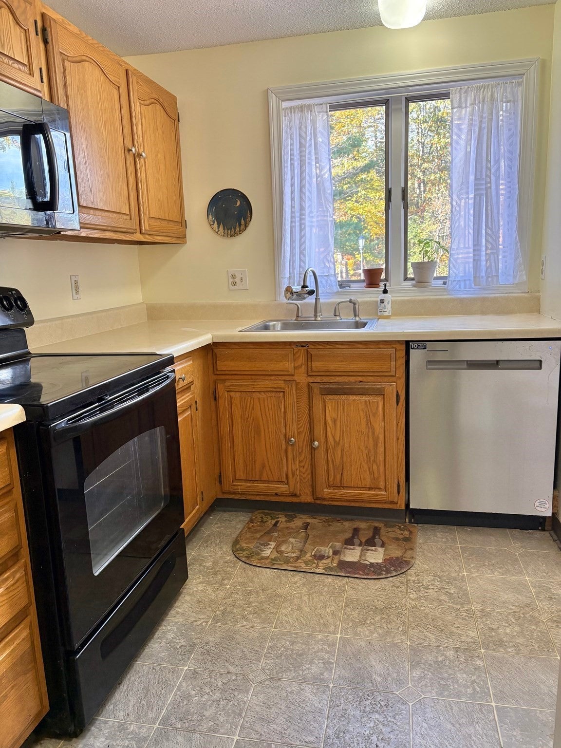 575 Bridge Rd #13-2, Northampton, MA, 575 Bridge Rd #13-2, Northampton, MA Photo #8