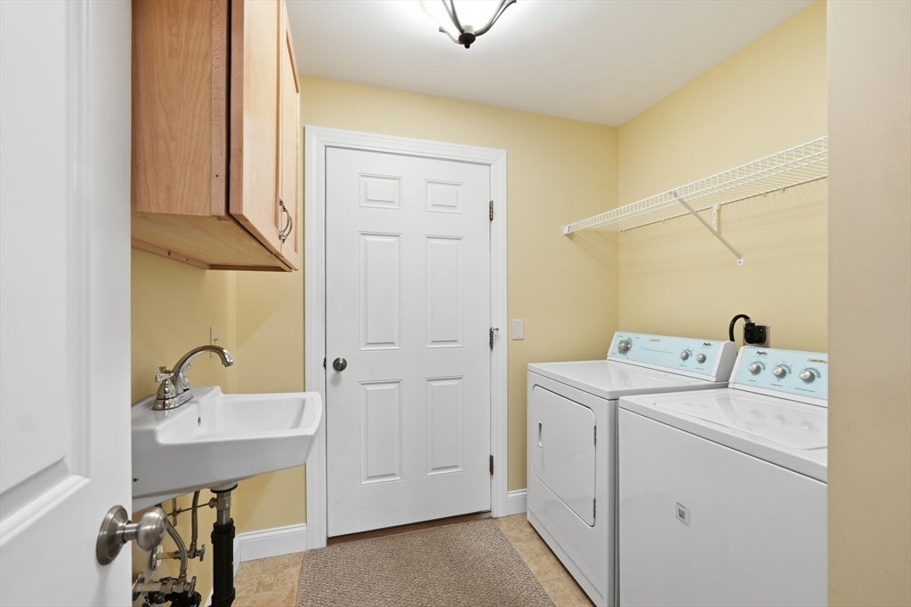 2 Dogwood Dr, Belchertown, MA, 2 Dogwood Dr, Belchertown, MA Photo #39