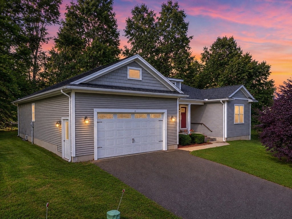 2 Dogwood Dr