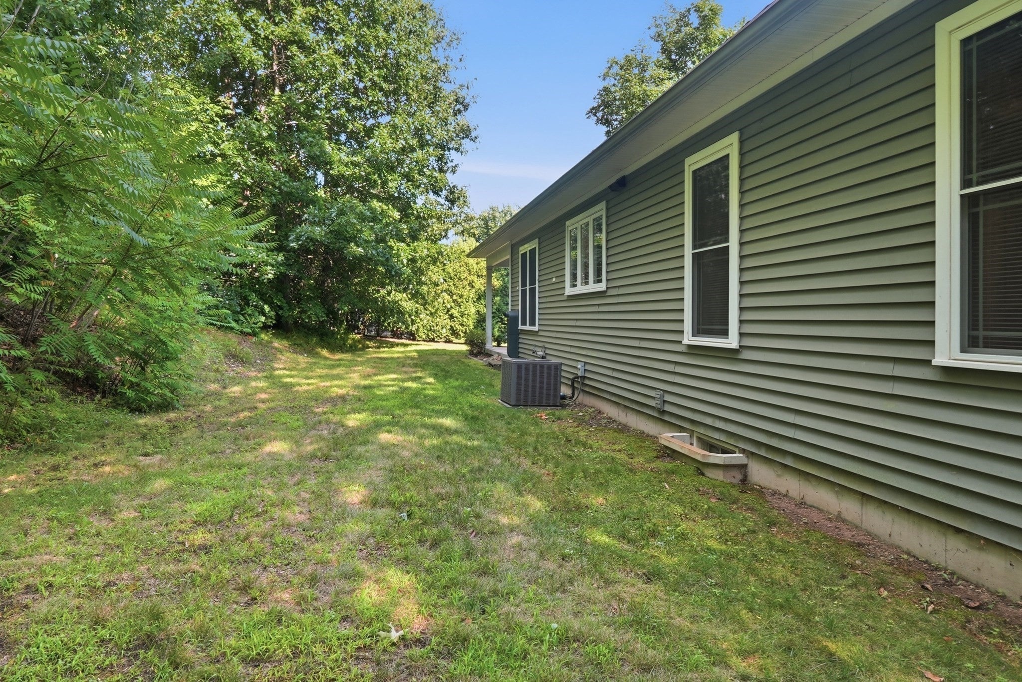 2 Dogwood Dr, Belchertown, MA, 2 Dogwood Dr, Belchertown, MA Photo #40