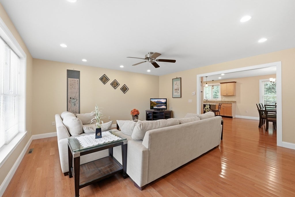 2 Dogwood Dr, Belchertown, MA, 2 Dogwood Dr, Belchertown, MA Photo #8