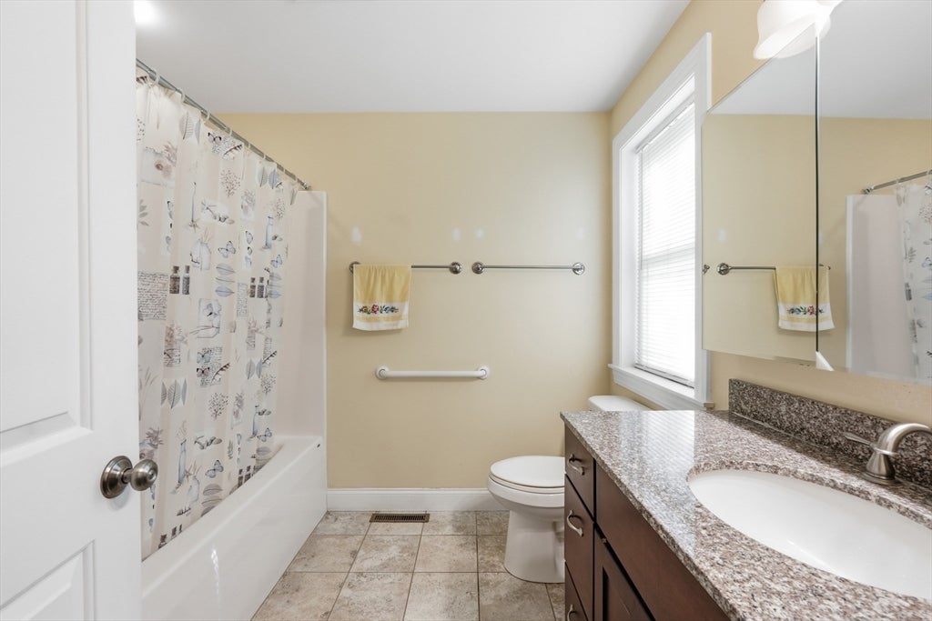 2 Dogwood Dr, Belchertown, MA, 2 Dogwood Dr, Belchertown, MA Photo #31