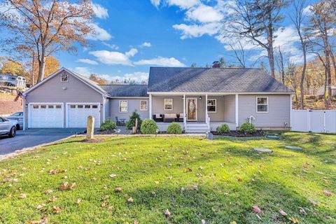 68 E Main St Hopkinton MA 01748