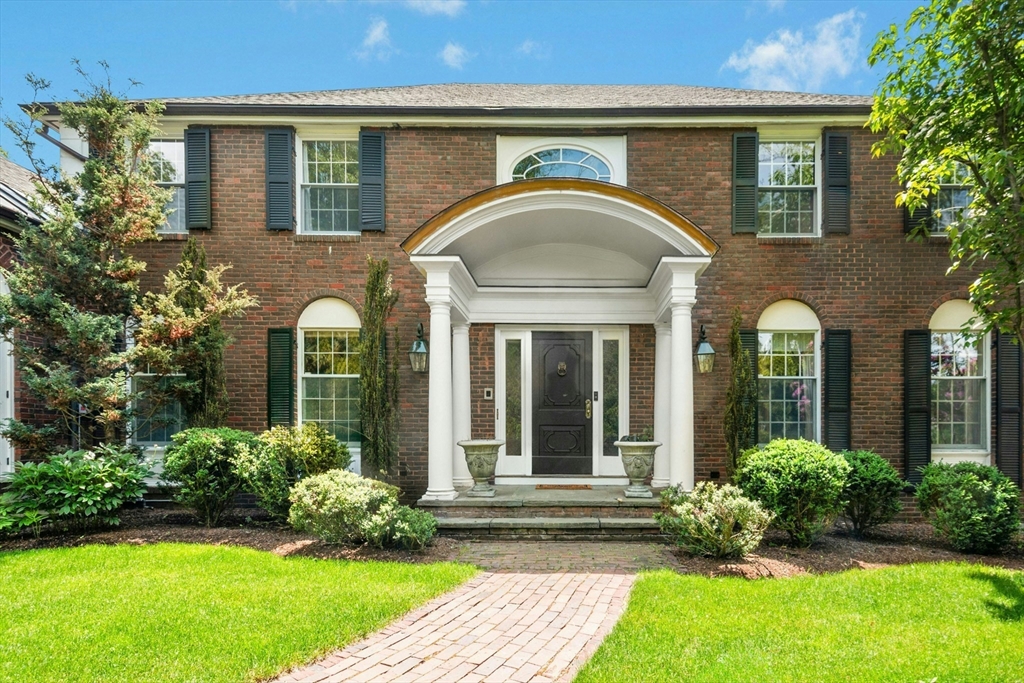 11 Scotch Pine Cir