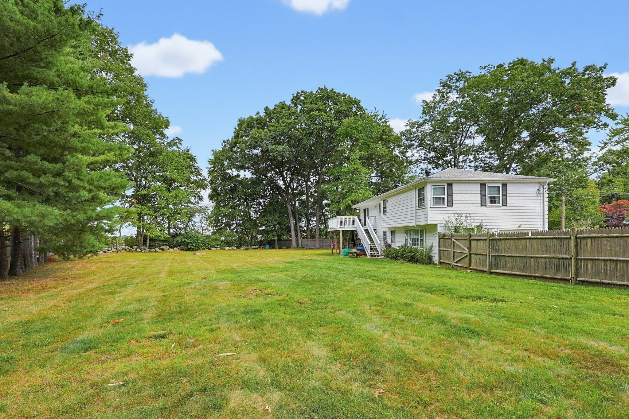 10 Howe Circle, Randolph, MA Photo #41