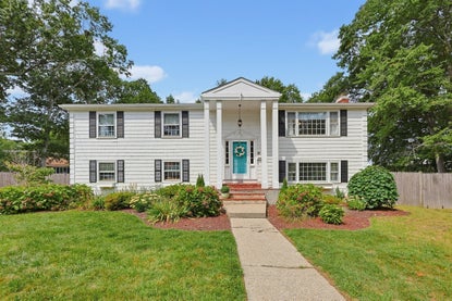 10 Howe Cir – Investment Home