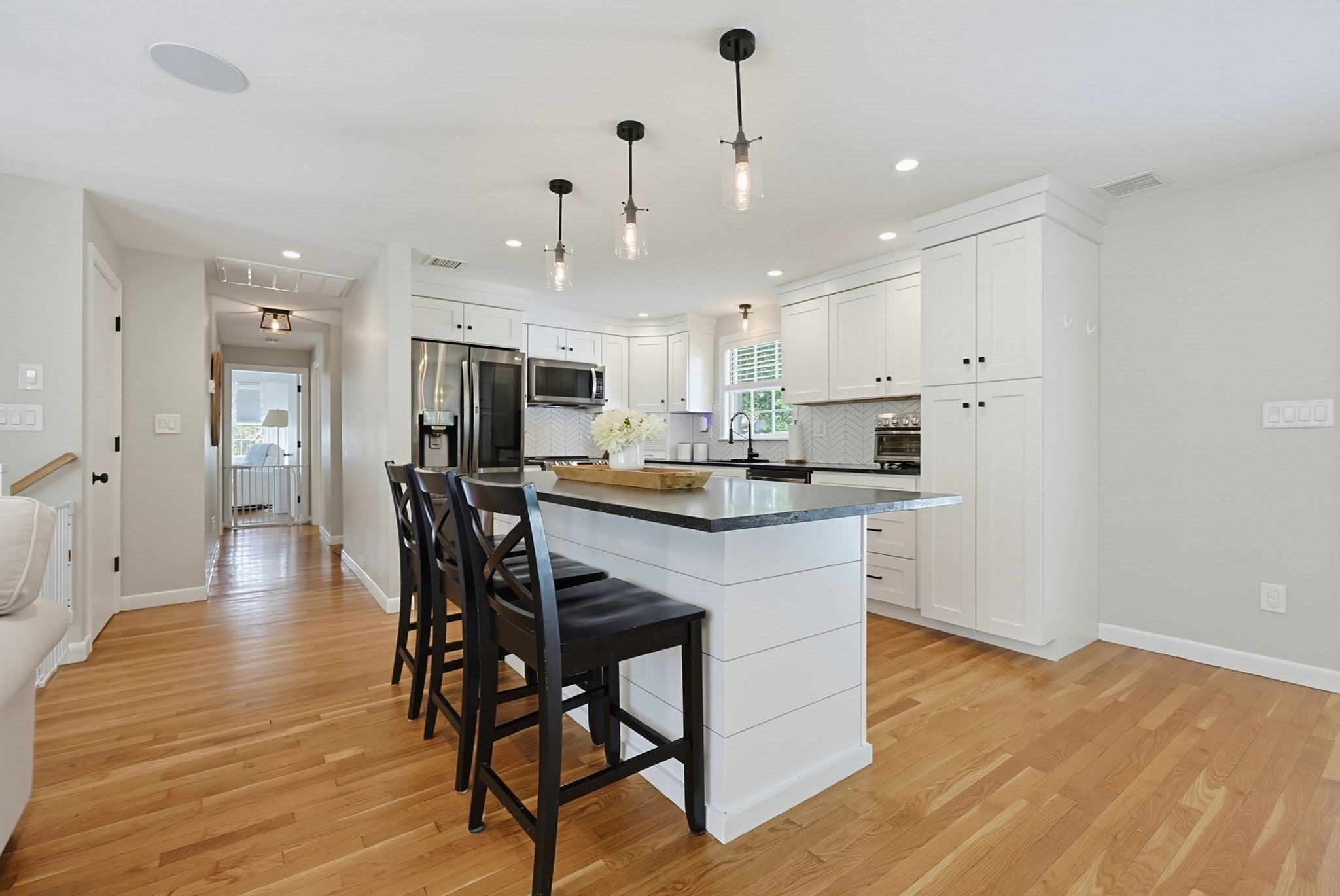 10 Howe Circle, Randolph, MA Photo #4