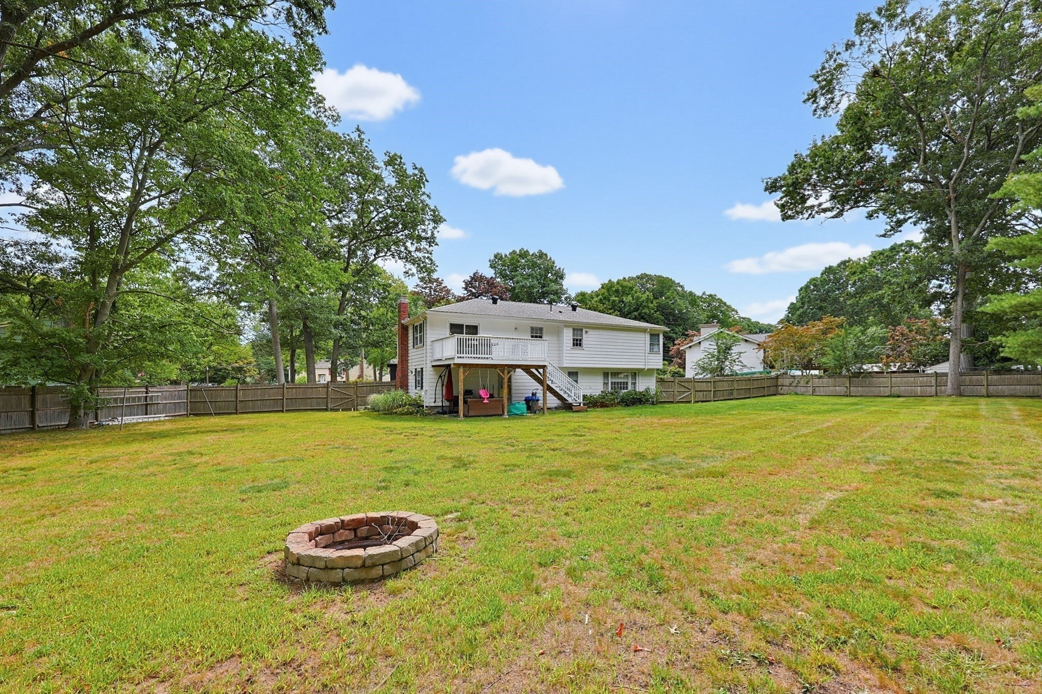 10 Howe Circle, Randolph, MA Photo #39