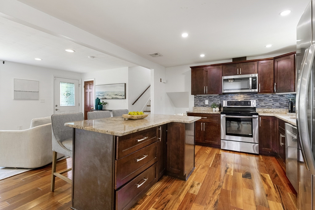 20 Oxbow Road