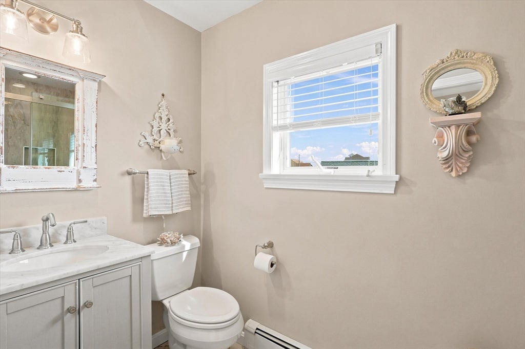 17 Barker St, Newburyport, MA, 17 Barker St, Newburyport, MA Photo #20
