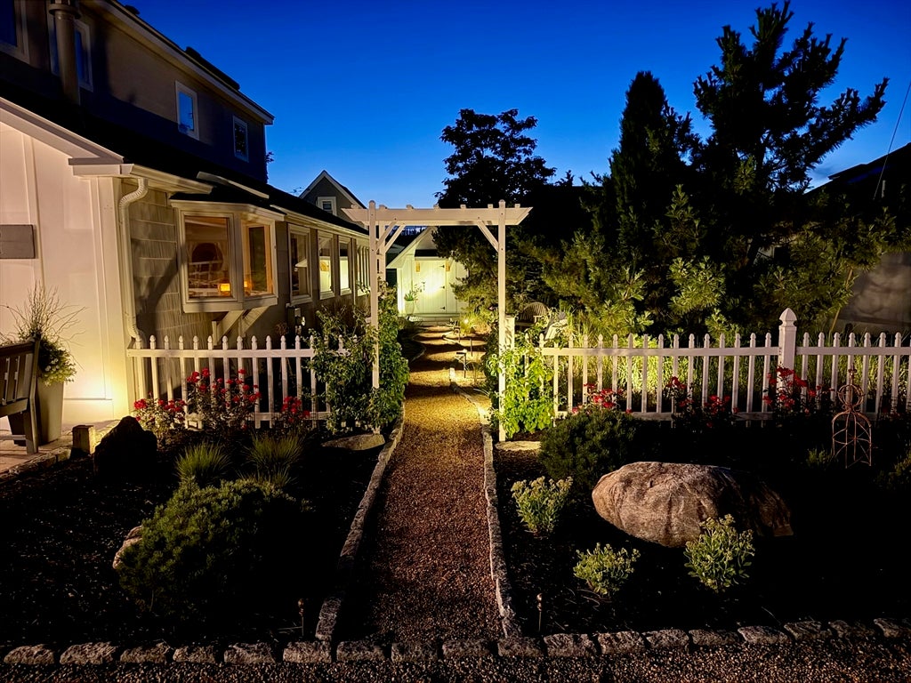 17 Barker St, Newburyport, MA, 17 Barker St, Newburyport, MA Photo #41