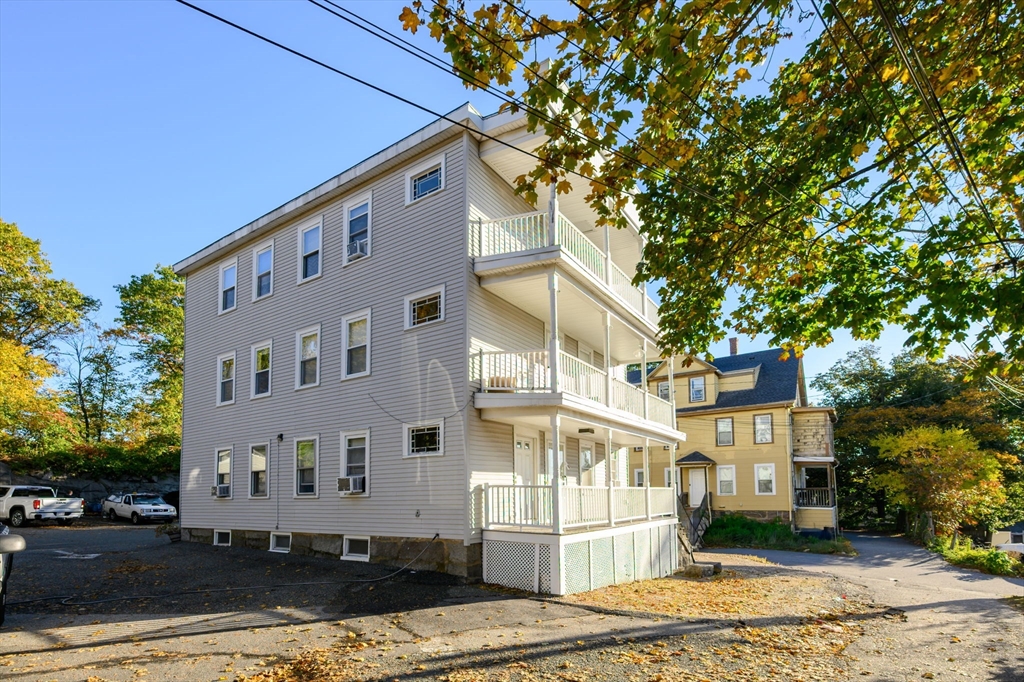 12 Arthur Ave