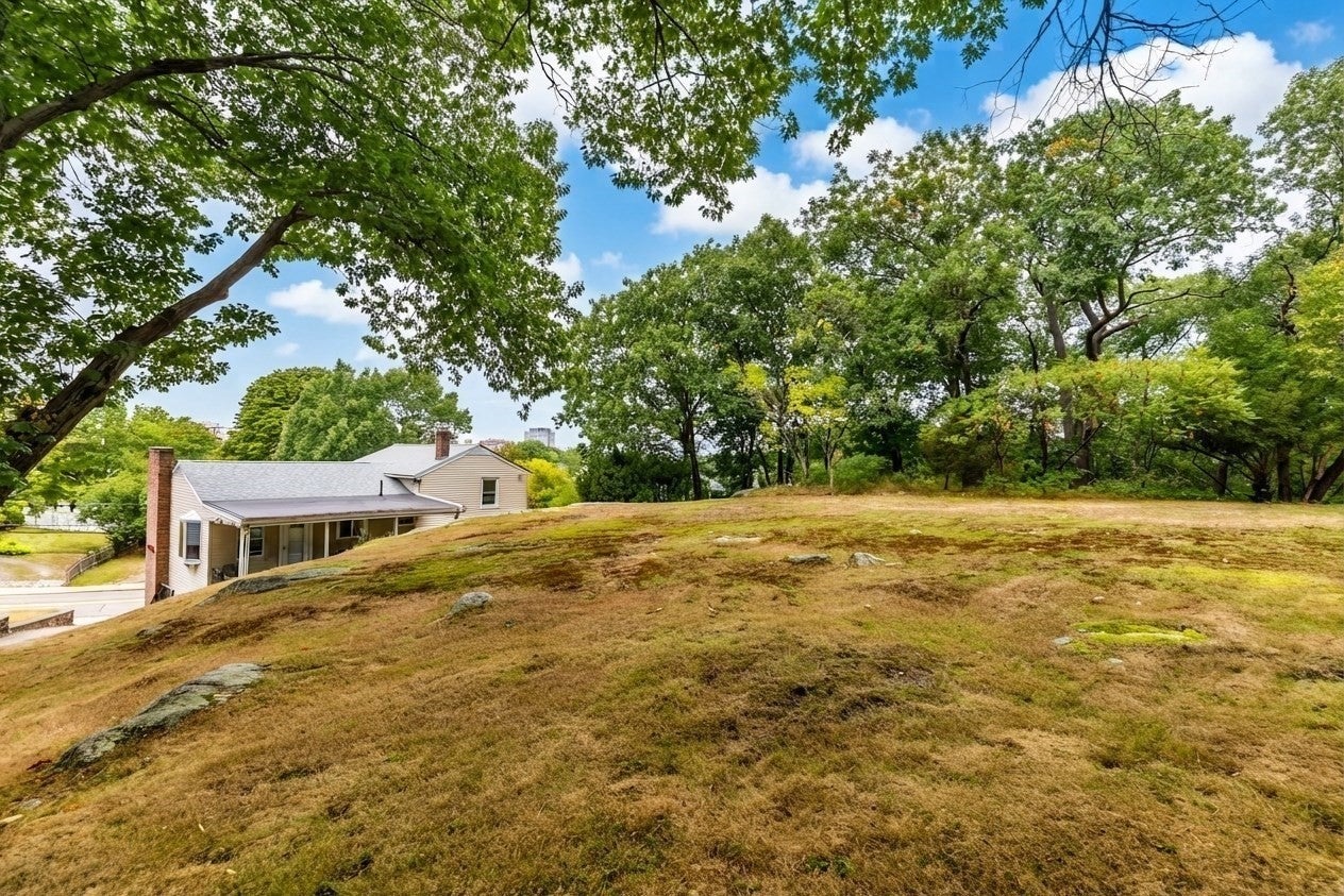 68 Faxon Ln, Quincy, MA, 68 Faxon Ln, Quincy, MA Photo #37