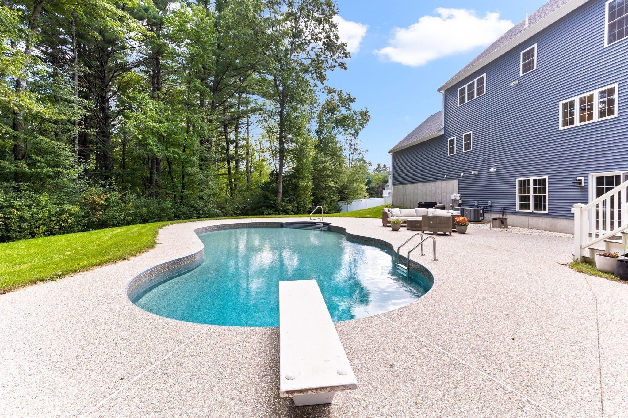 22 Whitmarsh Ln, East Bridgewater, MA Photo #31
