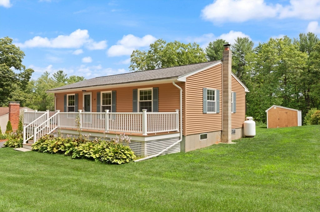 64 Larned Rd