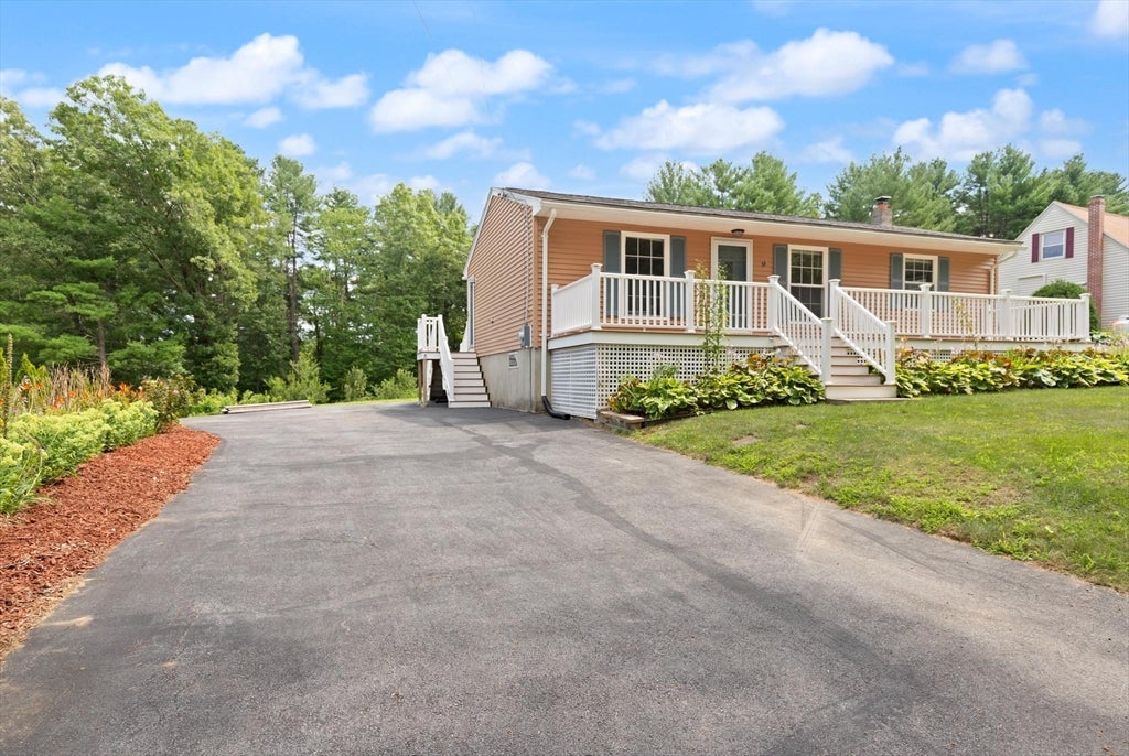 64 Larned Rd