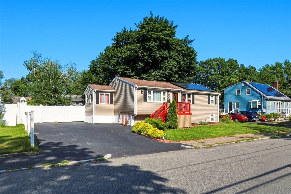 280 Ettrick St, Brockton, MA, 280 Ettrick St, Brockton, MA Photo #1