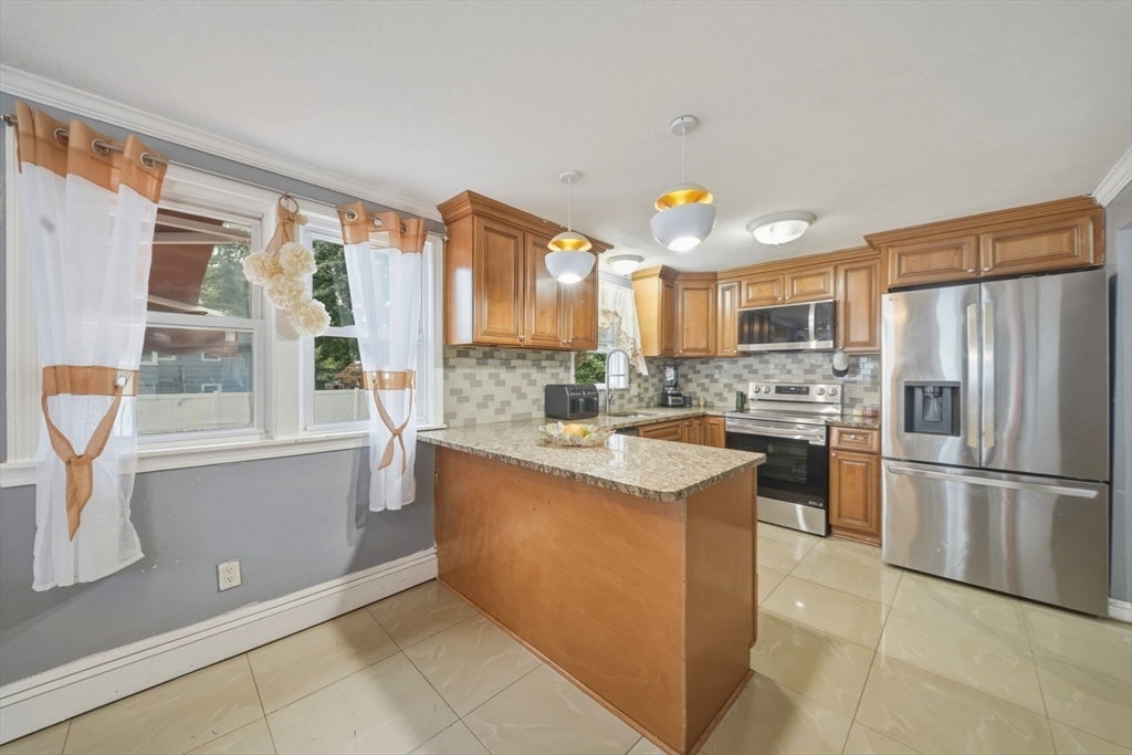 280 Ettrick St, Brockton, MA, 280 Ettrick St, Brockton, MA Photo #14
