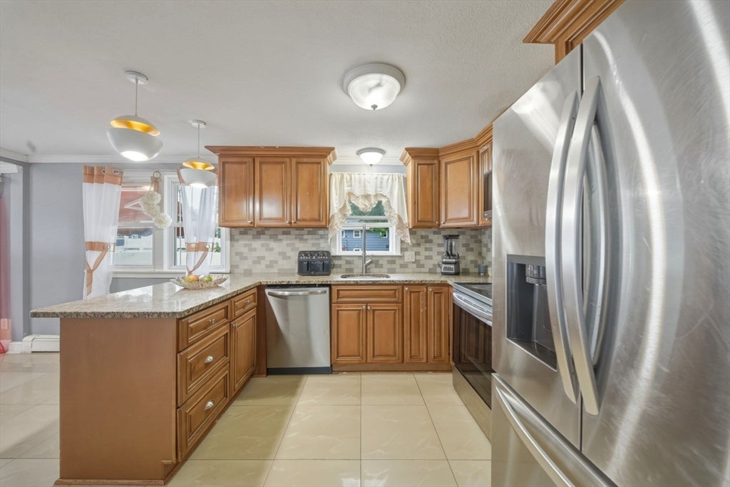 280 Ettrick St, Brockton, MA, 280 Ettrick St, Brockton, MA Photo #10