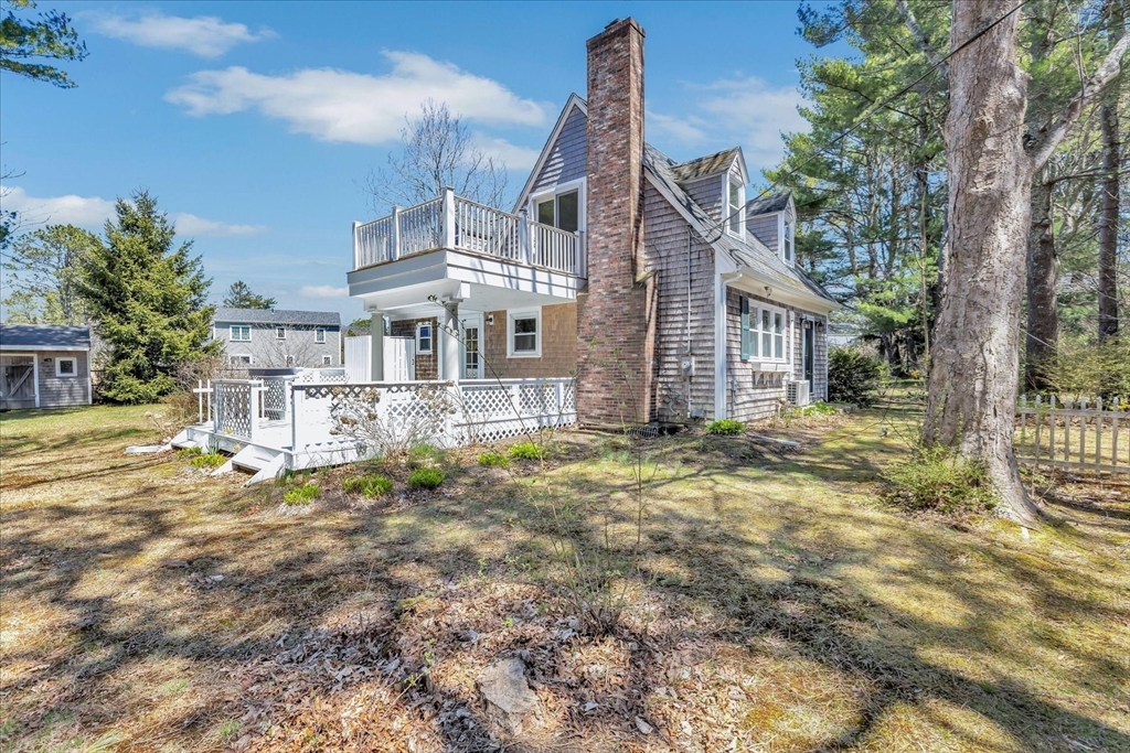 12 Snake Pond Rd