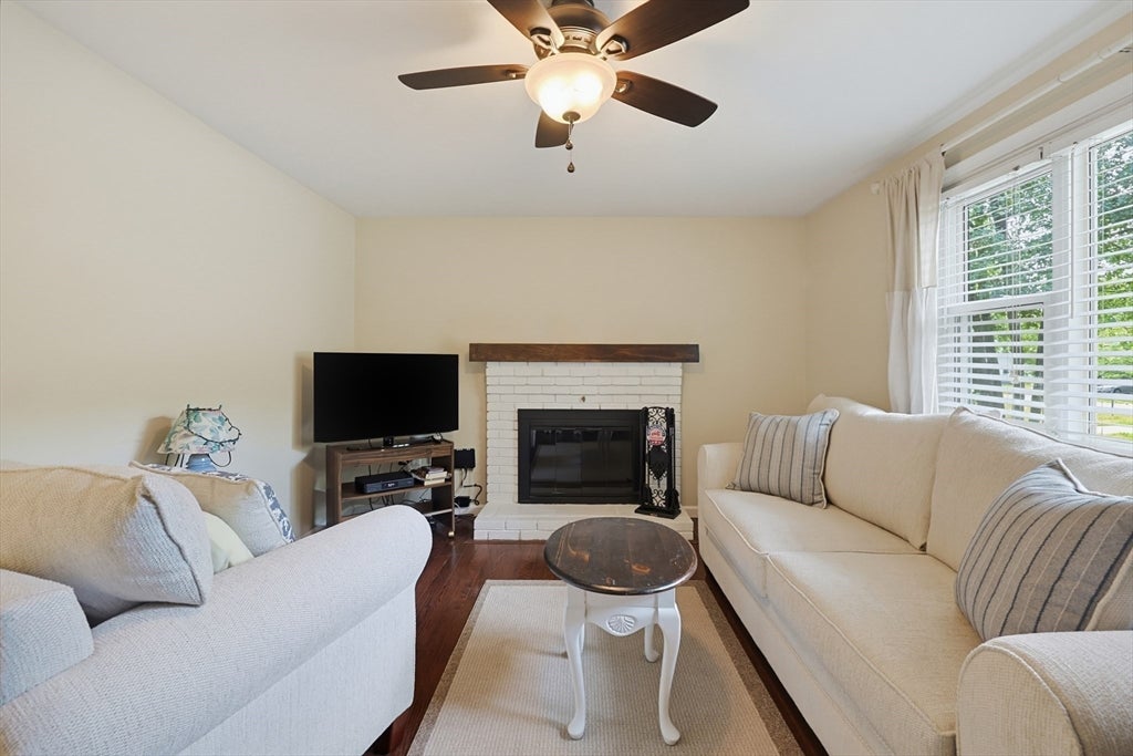 14 Carol Dr #14, Franklin, MA, 14 Carol Dr #14, Franklin, MA Photo #13