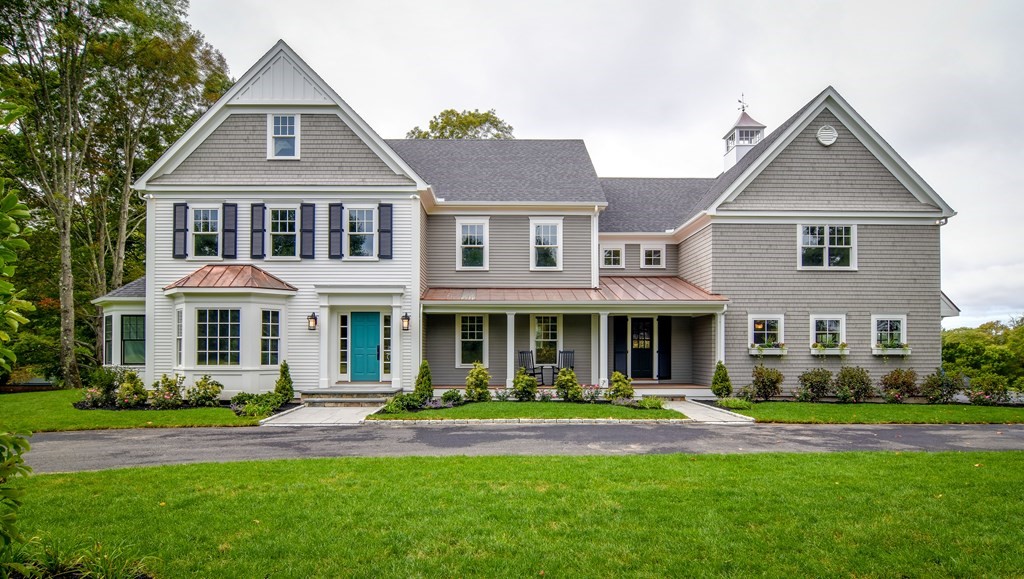 Photo 1 of 17 of 290 Summer Street house