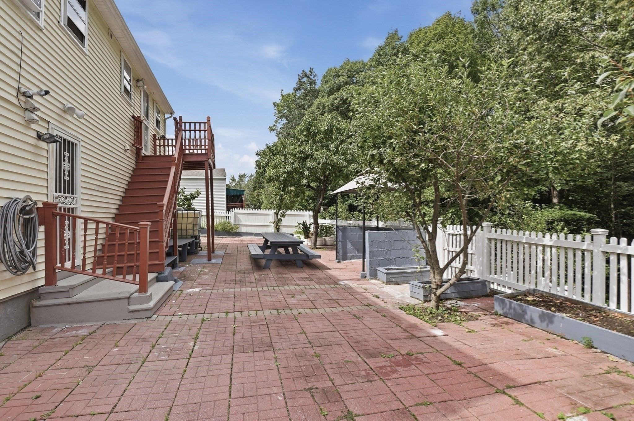 30 Parsons Hill Dr, Worcester, MA, 30 Parsons Hill Dr, Worcester, MA Photo #34