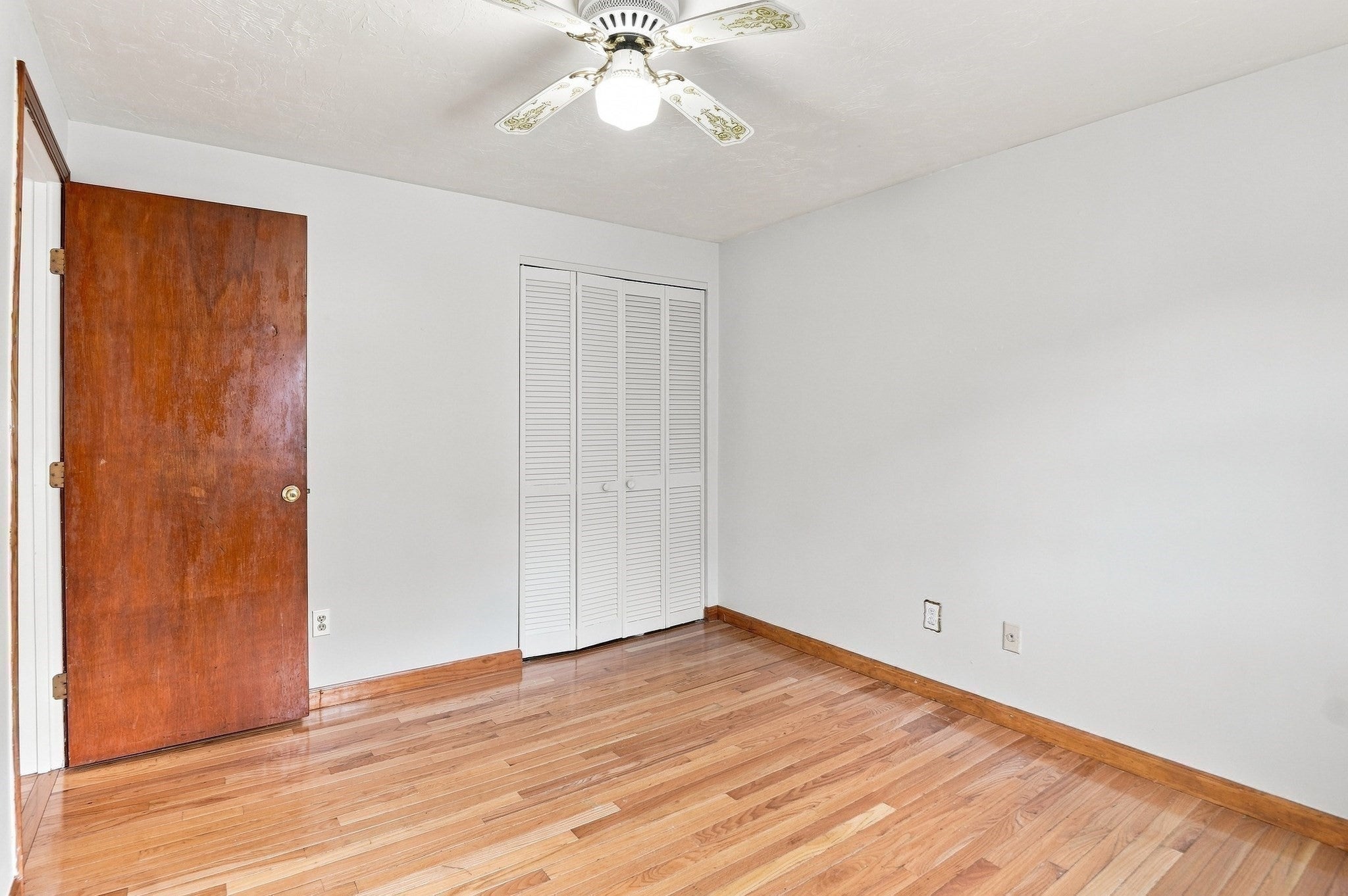 30 Parsons Hill Dr, Worcester, MA, 30 Parsons Hill Dr, Worcester, MA Photo #17