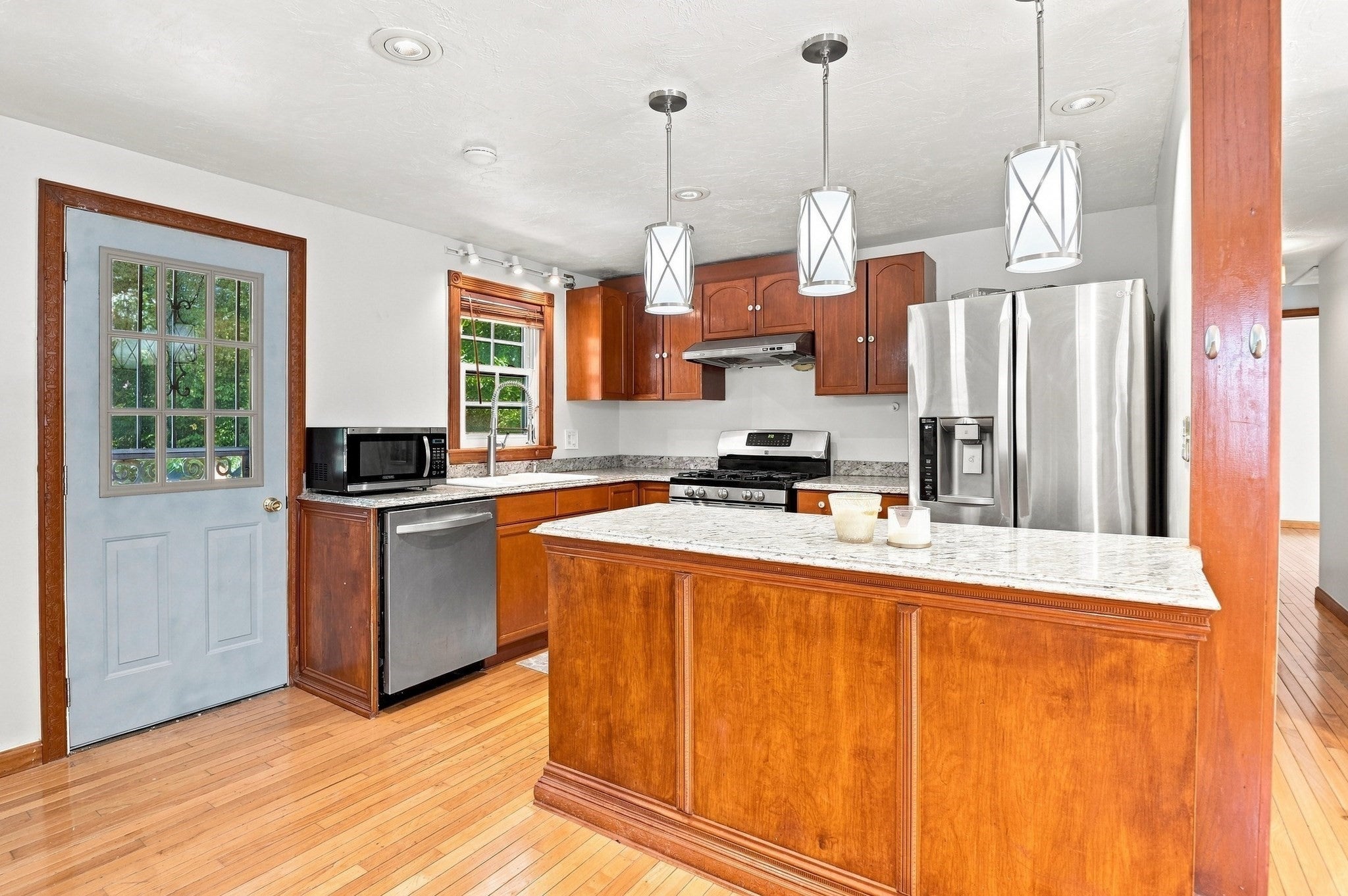 30 Parsons Hill Dr