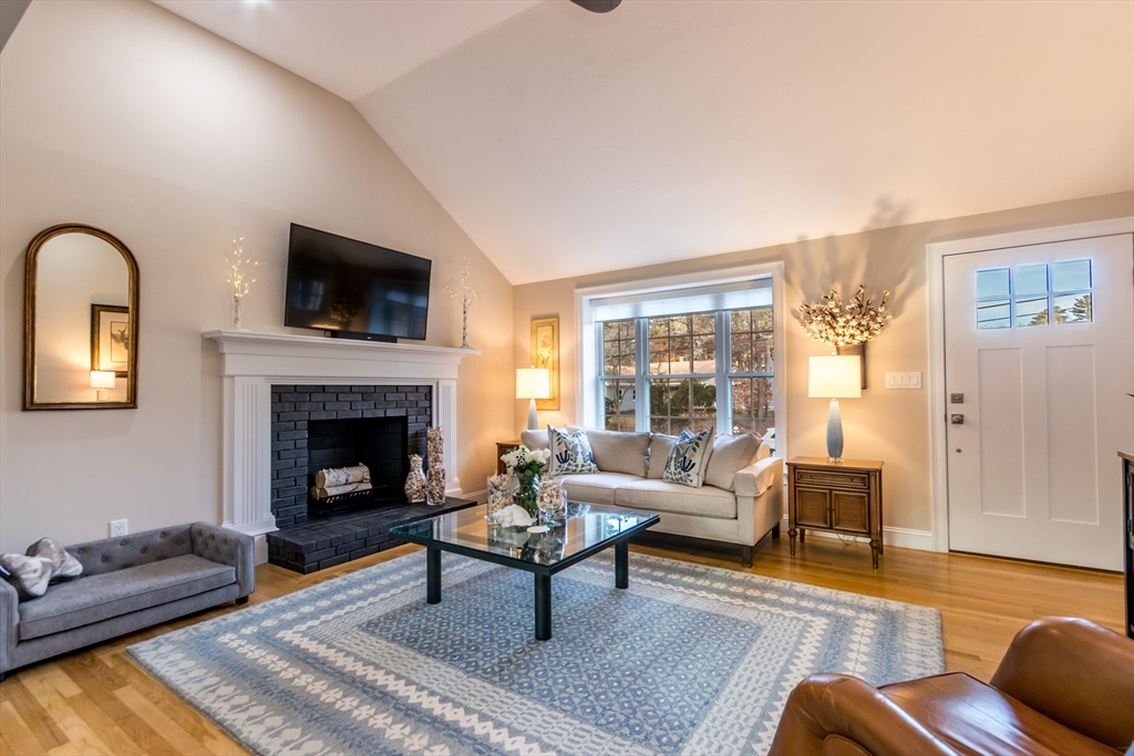 183 Simons Narrows Rd