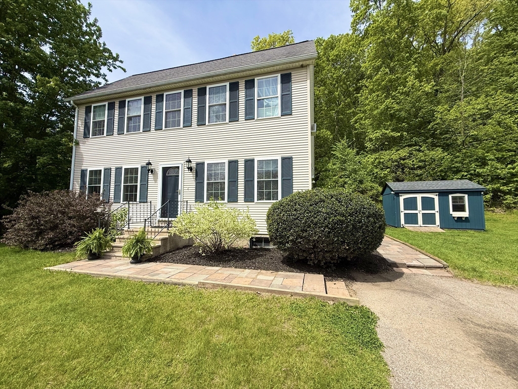 222 Bridge St
