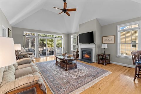 51 Front 9 Dr. Haverhill MA 01832