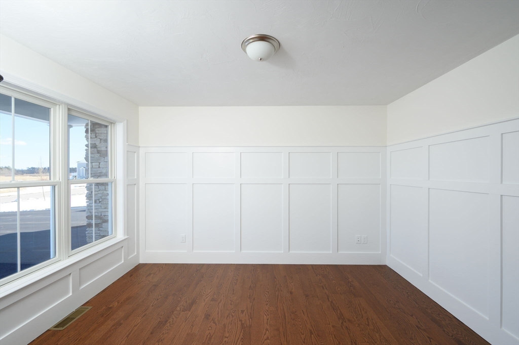 23 Metacomet Road #23