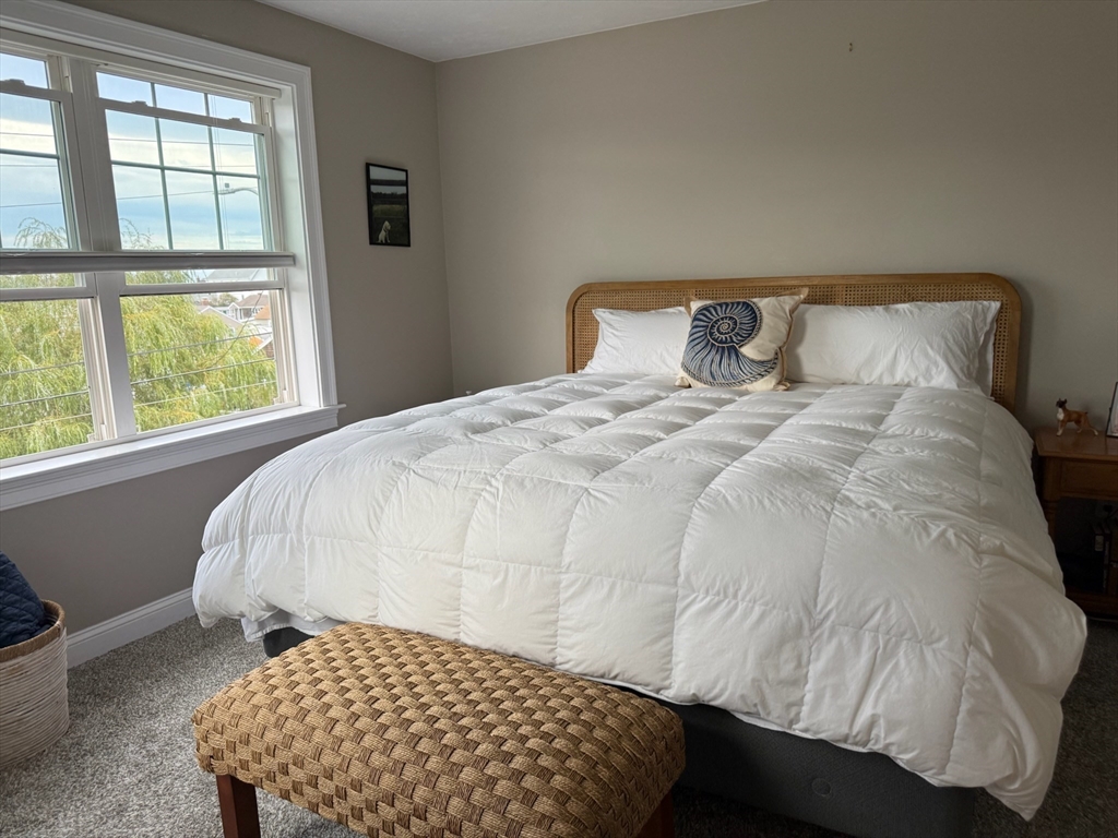 345 Plymouth Ave. 345