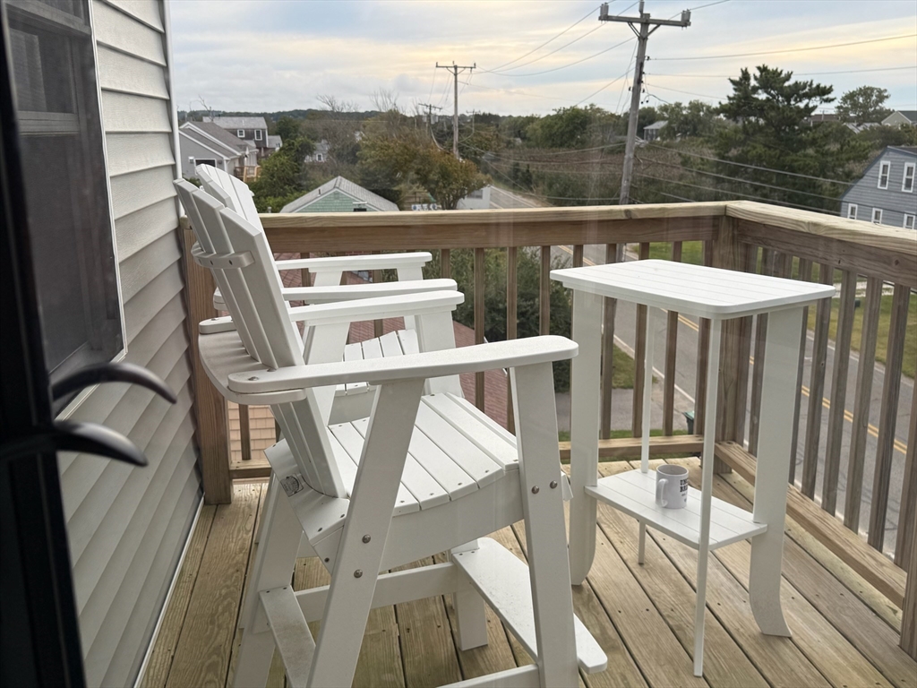 345 Plymouth Ave. 345