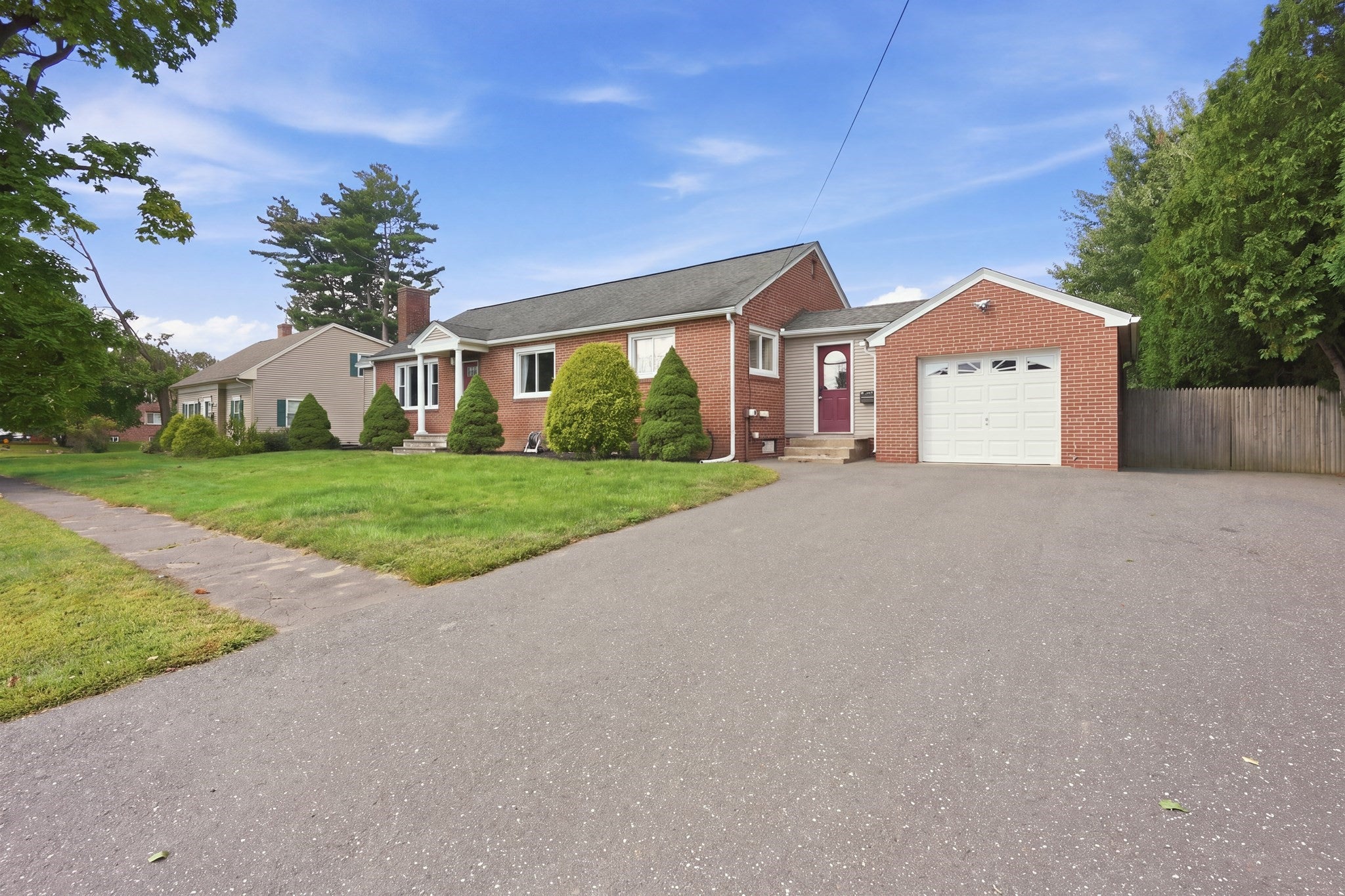 105 Edward St, Agawam, MA, 105 Edward St, Agawam, MA Photo #2