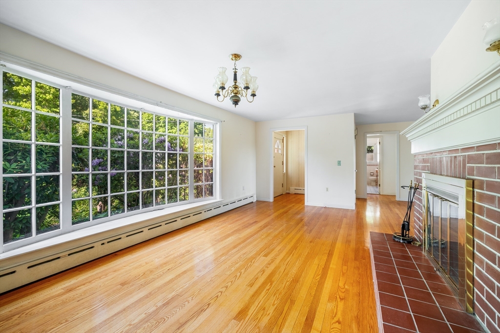45 Indian Hill Rd