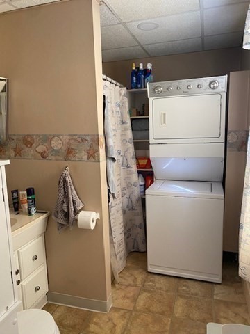 27 A-B Grafton St, Millbury, MA Photo #25
